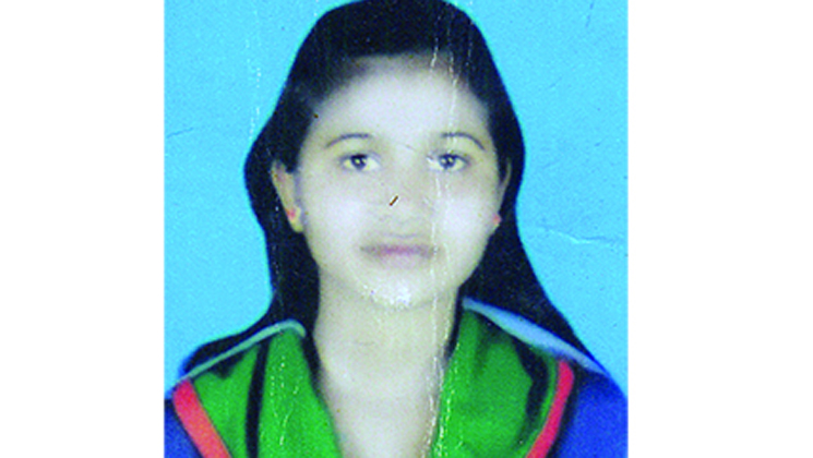 মাতব্বরের গাফিলতিতে প্রাণ গেল স্কুলছাত্রীর