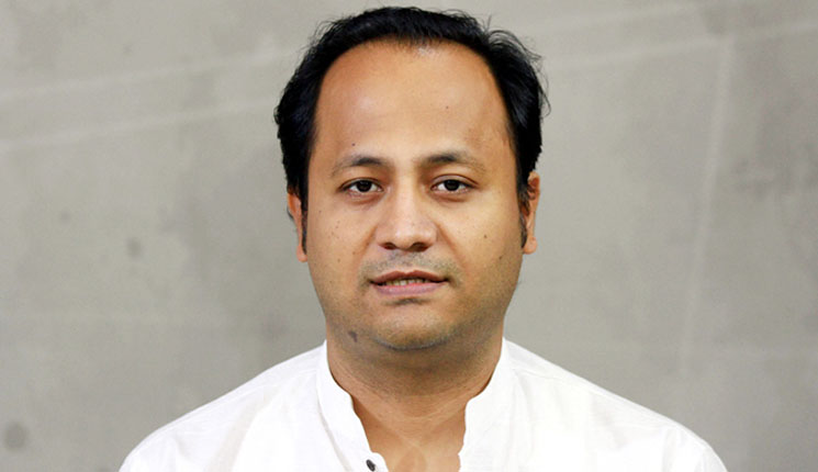 শিক্ষা উপমন্ত্রীকে অবাঞ্ছিত ঘোষণা 