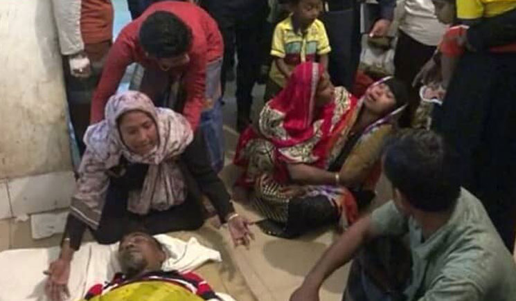 ক্লিনিকে চিকিৎসক ব্যস্ত থাকায় লক্ষ্মীপুর সরকারি হাসপতালে রোগির মৃত্যু