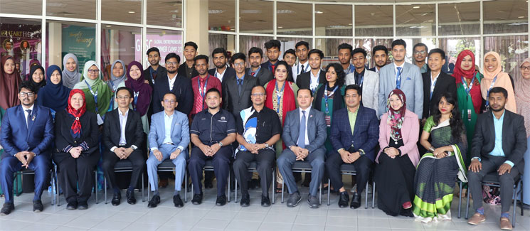 মালয়েশিয়ায় ‘গ্লোবাল এন্ট্রাপ্রেনারশিপ ক্যাম্প-২০১৯’ উদ্বোধন করলেন ড. সবুর খান