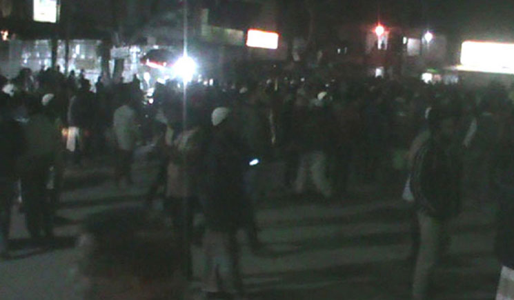 পঞ্চগড়ে আহমদিয়া সম্প্রদায়ের জলসায় হামলা আগুন: আহত ৫০