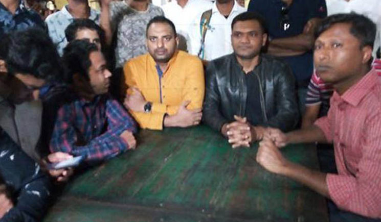 ৯ বছর পর মধুর ক্যান্টিনে ছাত্রদল