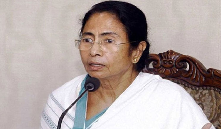 দিল্লির মোড়ে মোড়ে মমতাকে ব্যঙ্গ