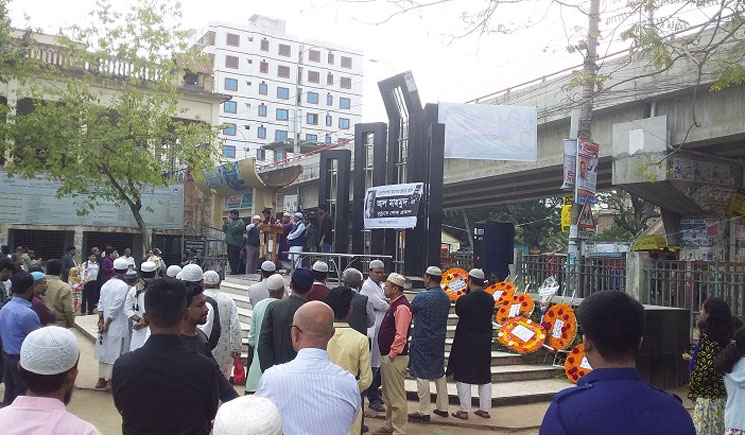 প্রধান কবি আল মাহমুদকে শেষবারের মতো শ্রদ্ধা জানাল সর্বস্তরের মানুষ