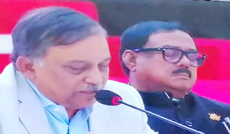 স্বরাষ্ট্রমন্ত্রীর প্রতি আহ্বান জানিয়েই ঘুমিয়ে পড়লেন খাদ্যমন্ত্রী