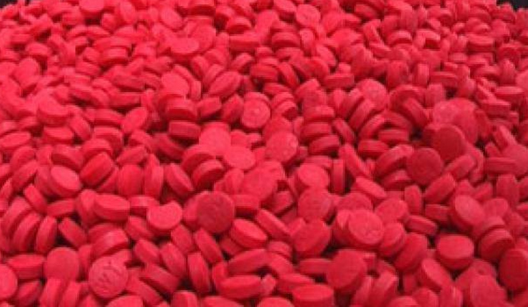 চট্টগ্রাম বিমানবন্দরে যাত্রীর ব্যাগ থেকে ৩ হাজার ইয়াবা উদ্ধার