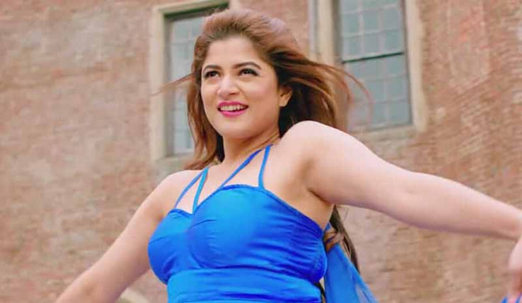 যে কথায় প্রেমের প্রস্তাব স্বীকার করলেন শ্রাবন্তী 