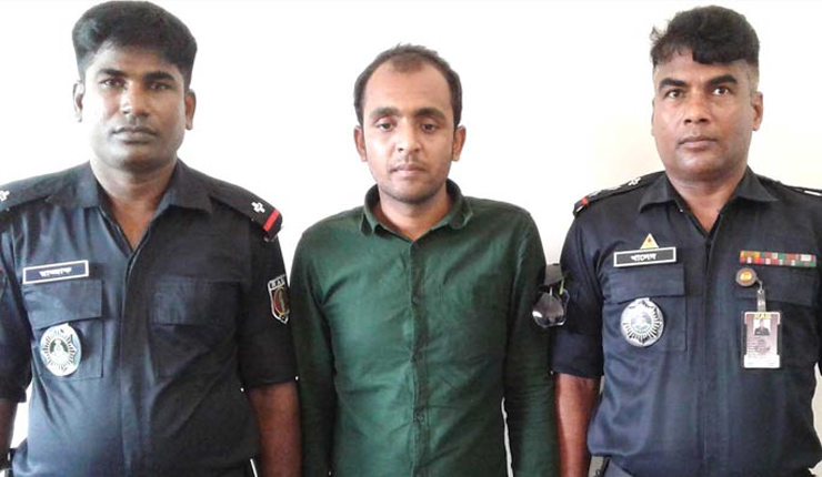 ঈশ্বরদীতে র‌্যাবের হাতে ‘র‌্যাব কর্মকর্তা’ আটক