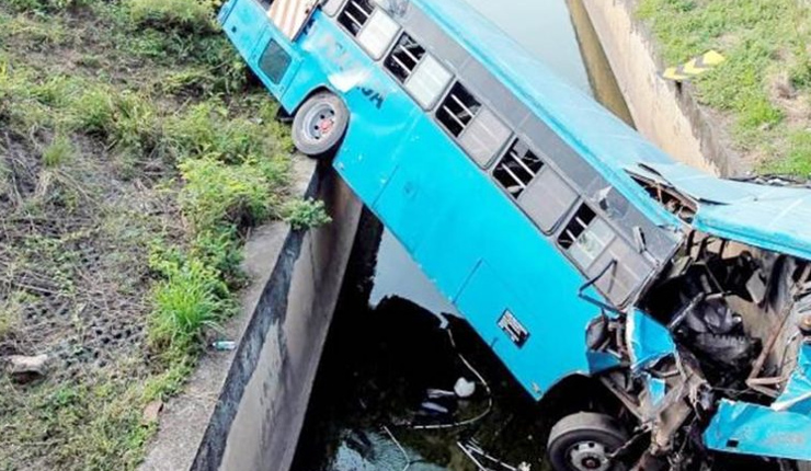 মালয়েশিয়ায় বাস দুর্ঘটনায় প্রাণ হারালেন যেসব বাংলাদেশি