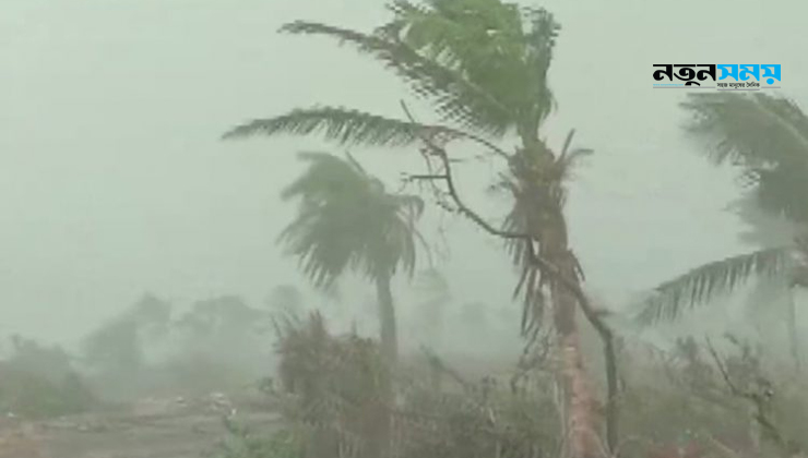 খুলনা-সাতক্ষীরার ওপর দিয়ে বইছে ঘূর্ণিঝড়