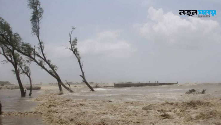 ঘুর্ণিঝড় ফণীর প্রভাবে উত্তাল সাগর