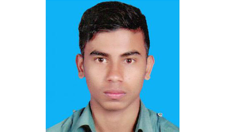 বাড়িতে বাবার লাশ রেখে পরীক্ষা, জিপিএ-৫ পেল সেই তাওসিফ