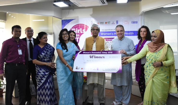 মায়েরা আছে বলেই পৃথিবী সুন্দর ও বাসযোগ্য: মোস্তাফা জব্বার