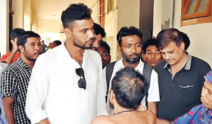 মাশরাফির বিরুদ্ধে ফেসবুকে স্ট্যাটাস দেয়ায় ৬ চিকিৎসক শোকজ