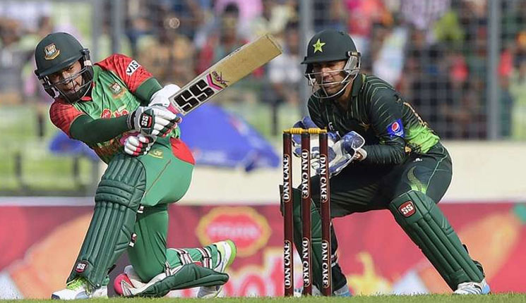 বাংলাদেশ-পাকিস্তান ম্যাচ শুরুর আগেই বৃষ্টির হানা!