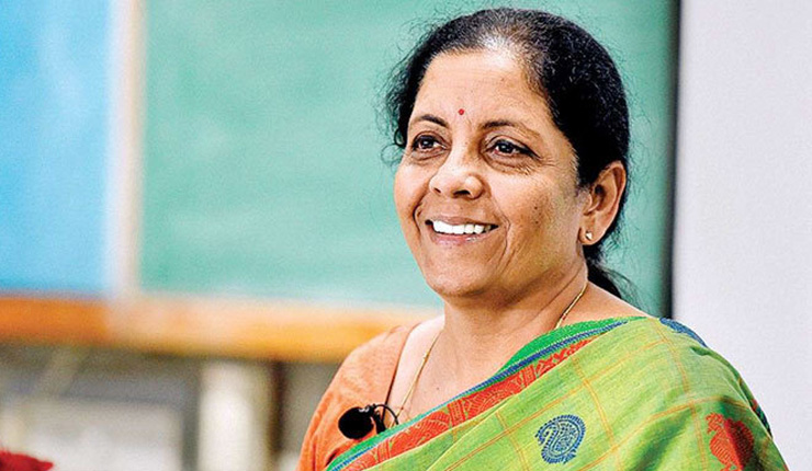 প্রথম নারী অর্থমন্ত্রী পেল ভারত