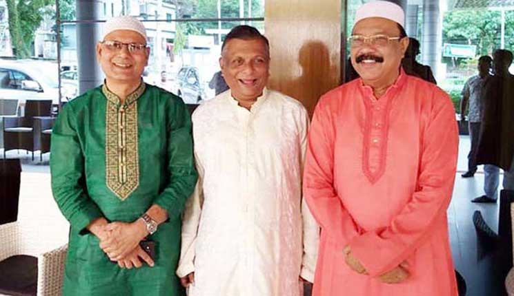তিন নেতা একই ফ্রেমে