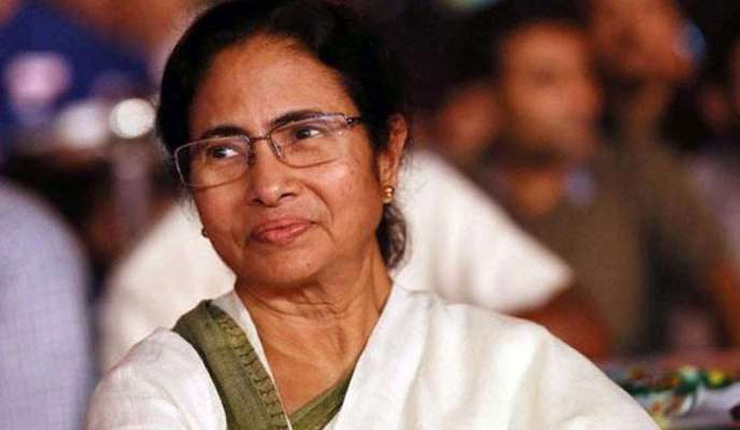 মমতাকে হত্যার হুমকি, মাথার দাম কত কোটি?