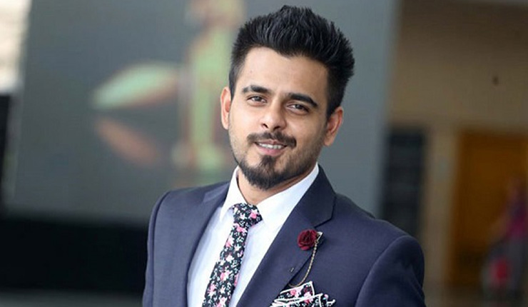 অ্যাসিস্ট্যান্ট পুলিশ কমিশনার সিয়াম!