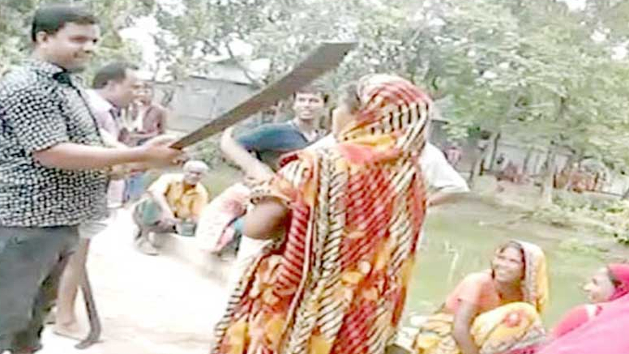 রাম দা দেখানো সেই যুবলীগ নেতা গ্রেফতার