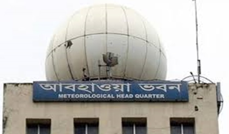 আষাঢ়েরও অসহ্য গরম অব্যাহত, কমতে পারে দুইদিন পর