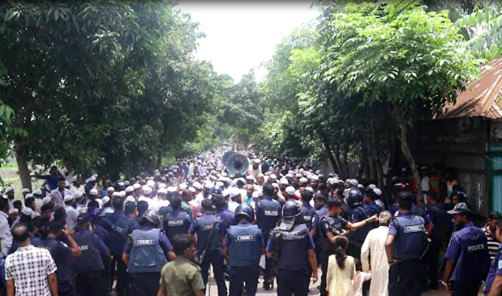 ইজতেমা নিয়ে তাবলিগের দু’গ্রুপের উত্তেজনা, বিপুল পুলিশ মোতায়েন। ছবি: ভিডিও থেকে নেয়া