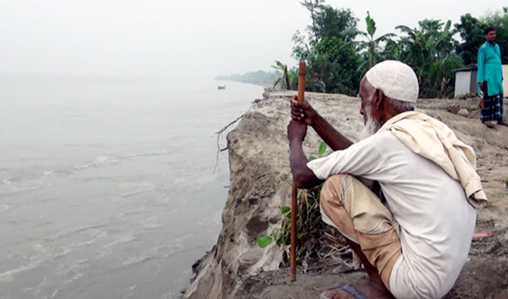 বাঁচামারা এলাকায় ভাঙন, ক্ষতিগ্রস্ত চারশ পরিবার