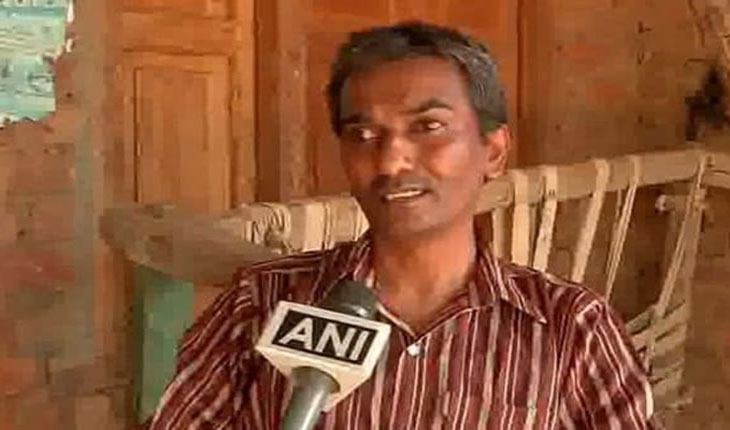 ছেলেকে ডাক্তার বানাতে কিডনি বেচতে চাই অন্ধ বাবা