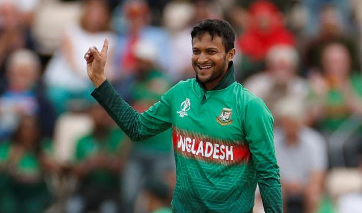 ভারতকে হারানোর কথা বলছেন সাকিব আল হাসান। ছবি: রয়টার্স