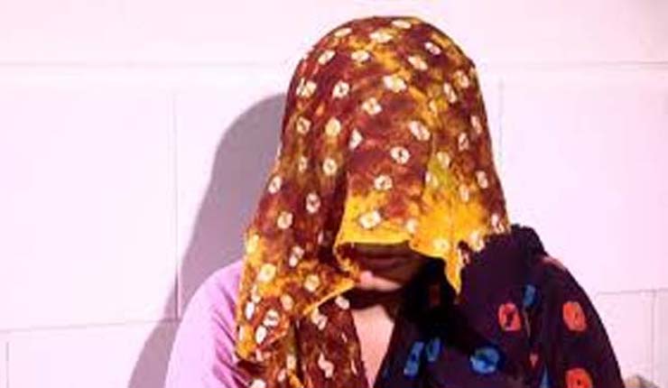 স্কুলছাত্রীকে ধর্ষণচেষ্টা, এএসআই ক্লোজড