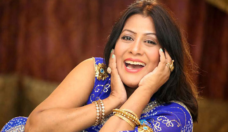 এখনকার নায়িকারা রাতে বাড়িই ফিরছে না: ইলোরা গহর