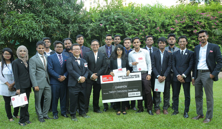 ইউডব্লিউই'র পাবলিক স্পিকিং প্রতিযোগিতা ও বিতর্ক কর্মশালা অনুষ্ঠিত