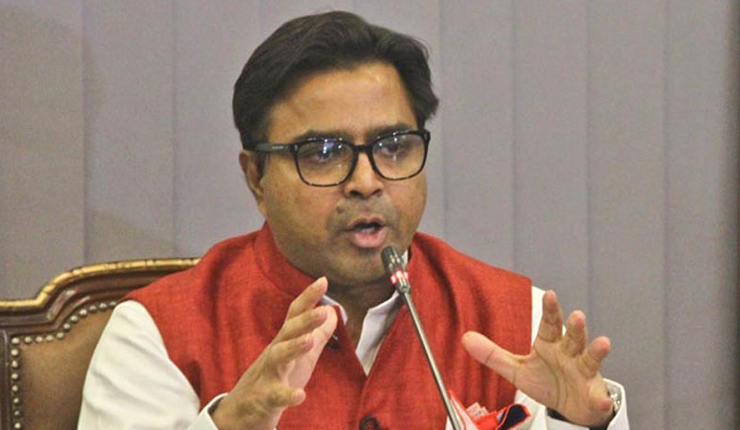 রিকশাচালকদের নগর ভবনে মেয়রের চায়ের আমন্ত্রণ