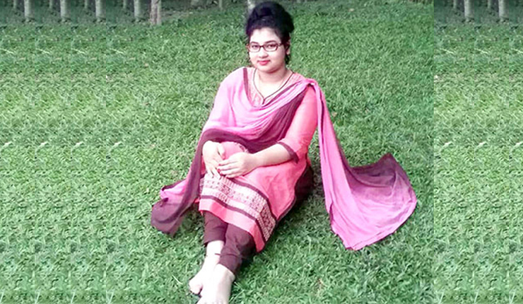 আনুশকাকে ধর্ষণের পর হত্যার অভিযোগ পিতার