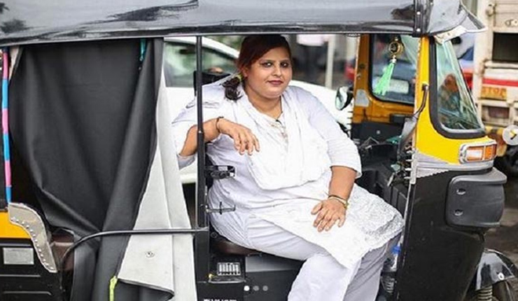 ট্যাক্সিচালক শিরিনের জীবনযুদ্ধ ভাইরাল