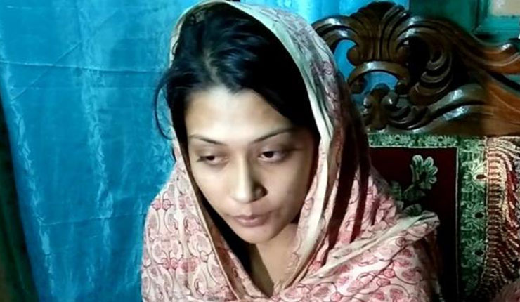 আমি মানসিক নিপীড়নে বিধ্বস্ত: মিন্নি