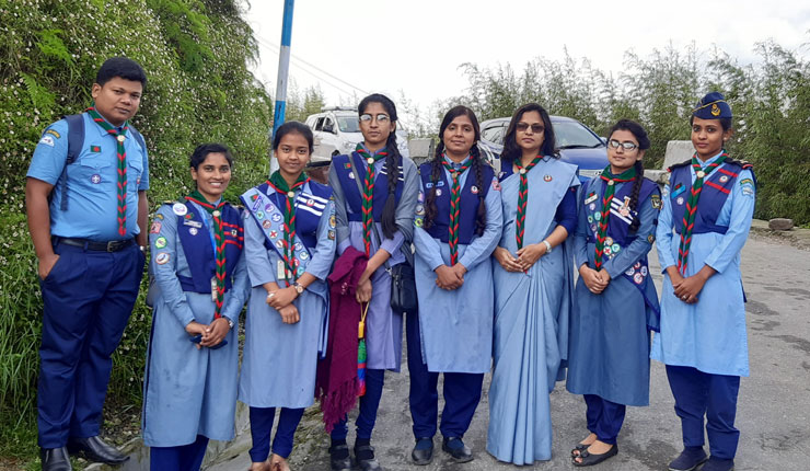 ডি আই ইউ এয়ার রোভার স্কাউট নিসা’র ভারতে শিক্ষা সফর