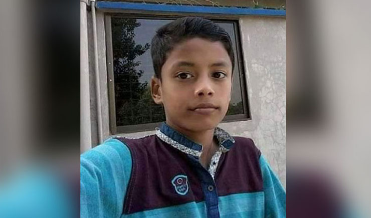 নিখোঁজ কিশোরের গলাকাটা লাশ উদ্ধার