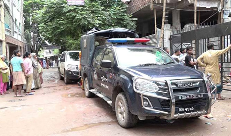 বাড়িতে অভিযান-গুলি, আনসার আল ইসলামের তিনজন আটক