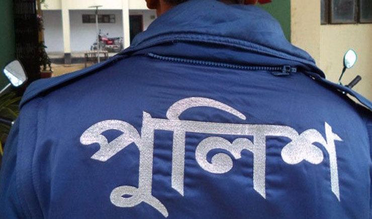 যাত্রী ভেবে এসআইকে গাড়িতে তুলল ছিনতাইকারী, অতঃপরins class=