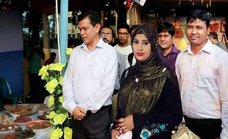 সেই সাধনার নতুন বাহানা!