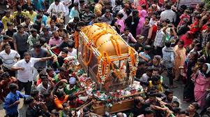 তাজিয়া মিছিল দেখতে মানুষের পদচারণায় মুখর সৈয়দপুর