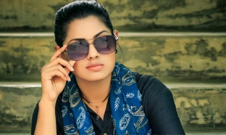 দৌলতদিয়ার মানুষদের প্রতি কৃতজ্ঞ তিশা