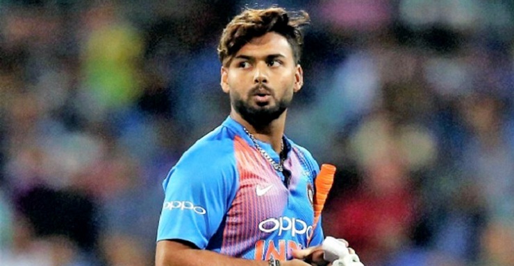 ভারতীয় দলে জায়গা হারালেন রিশাভ পান্ত
