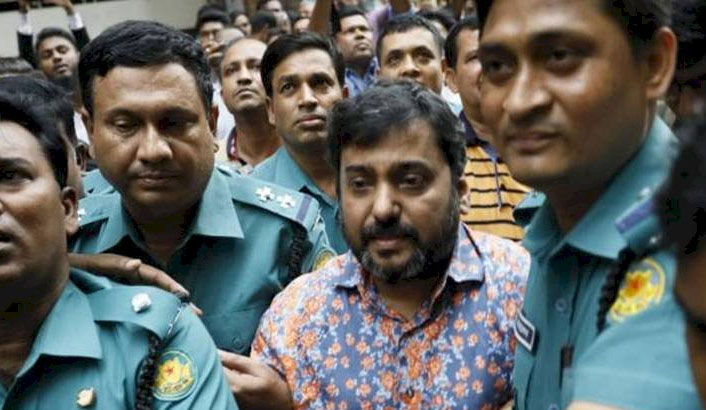 সম্রাটের কাছে শত শত কোটি টাকা