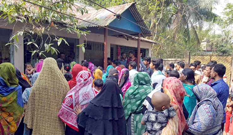 আশুলিয়ায় নিজ ঘরে স্বামী-স্ত্রীর লাশ