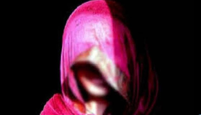 স্বামীকে স্বপ্নে দেখেই গর্ভবতী স্ত্রী!