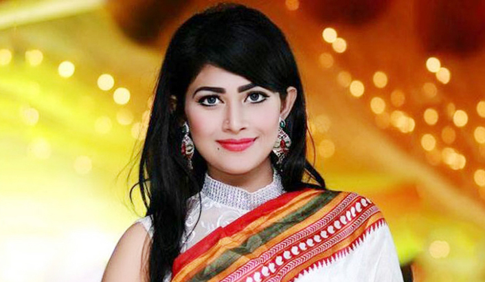 দেশ ছাড়ার পরিকল্পনা পিয়া বিপাশার