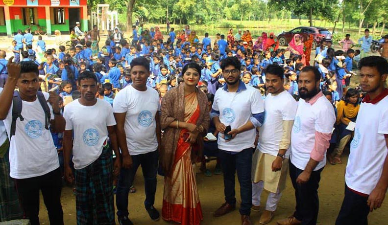 জীবনের নতুন অধ্যায় শুরু করলেন সালমা