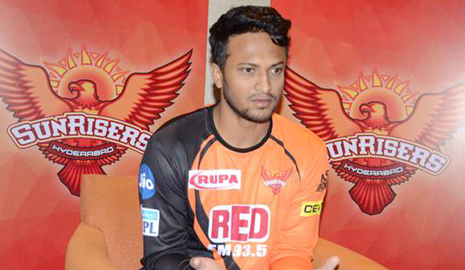 আইপিএলে খেলতে গিয়েই কি ফাঁসলেন সাকিব?